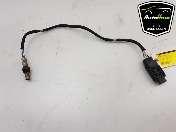 Lambda probe from a Audi A3 Limousine (8VS/8VM) 1.6 30 TDI 16V 2019
