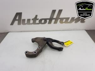 Used Gearbox mount Opel Astra K 1.0 Turbo 12V Price € 20,00 Margin scheme offered by AutoHam