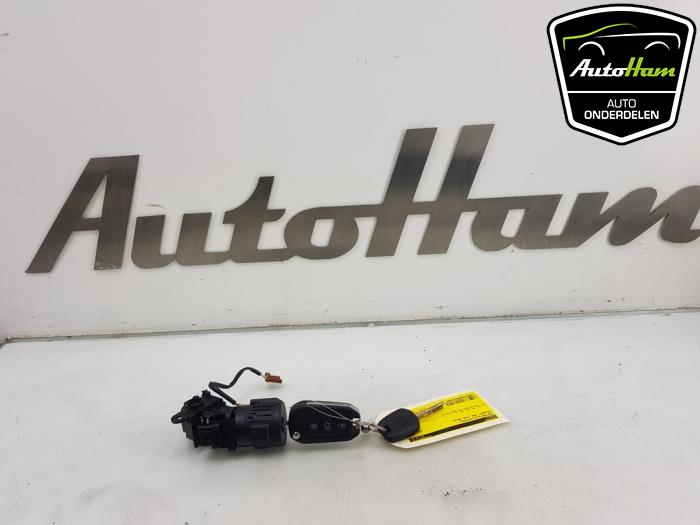 Peugeot 308 Ignition locks + keys stock | ProxyParts.com