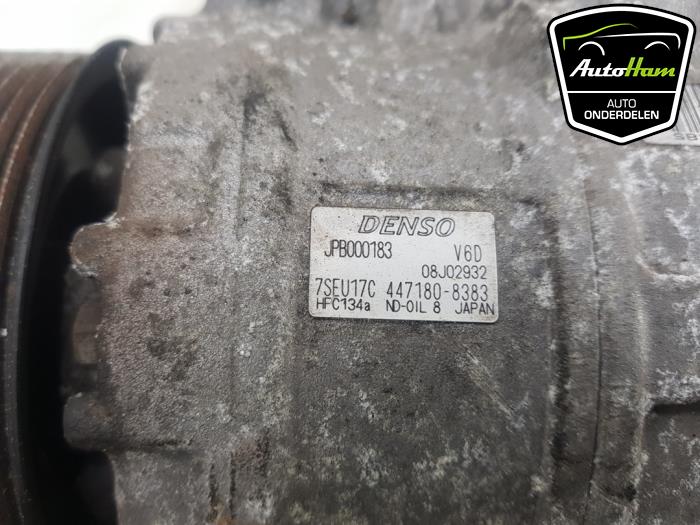 Air conditioning pump from a Land Rover Range Rover Sport (LS) 2.7 TDV6 24V 2008