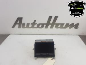 Usados Controlador de pantalla multimedia Landrover Range Rover Sport (LS) 2.7 TDV6 24V Precio de solicitud ofrecido por AutoHam