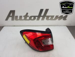 Used Taillight, left Renault Captur (2R) 1.5 Energy dCi 90 FAP Price € 25,00 Margin scheme offered by AutoHam