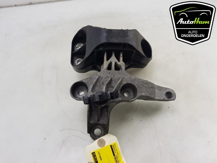 Used Engine mount Renault Captur I (2R) 1.5 Energy dCi 90 FAP Price € 20,00 Margin scheme offered by AutoHam
