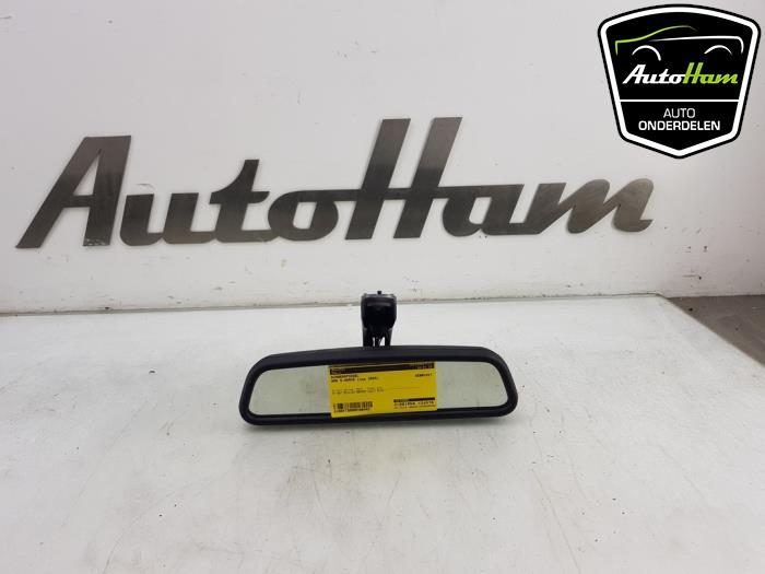 Używane Lusterko wewnetrzne BMW 5 serie Touring (E61) 525i 24V Cena € 25,00 Procedura marży oferowane przez AutoHam