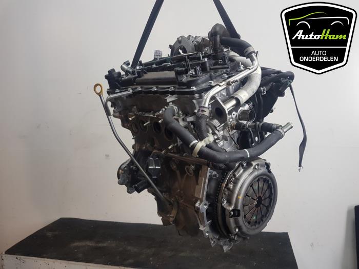 Engine from a Toyota Yaris III (P13) 1.5 16V Dual VVT-iE 2020