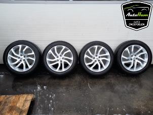 Used Sport rims set + tires Landrover Discovery IV (LAS) 3.0 SD V6 24V Price on request offered by AutoHam