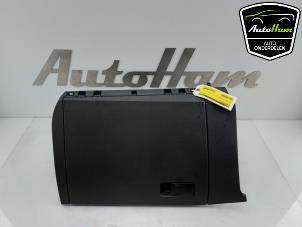 Used Glovebox Volkswagen Polo VI (AW1) 1.0 TSI 12V Price € 50,00 Margin scheme offered by AutoHam
