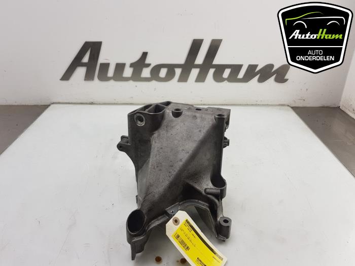 Used Engine mount Seat Ibiza V (KJB) 1.0 12V Price € 20,00 Margin scheme offered by AutoHam