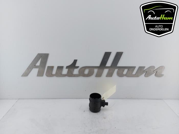 Begagnade Luftflödesmätare Opel Astra J Sports Tourer (PD8/PE8/PF8) 1.3 CDTI 16V ecoFlex Pris € 20,00 Marginaltabell erbjuds av AutoHam