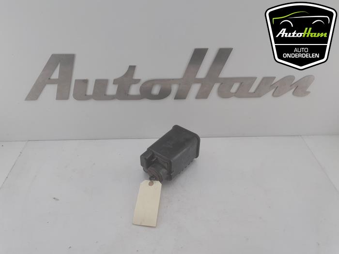 Gebrauchte Kohlenstofffilter Toyota Corolla (E12) 1.6 16V VVT-i Preis € 30,00 Margenregelung angeboten von AutoHam