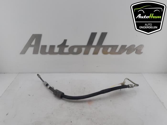 Power steering line from a Fiat Doblo Cargo (263) 1.3 D Multijet 2016