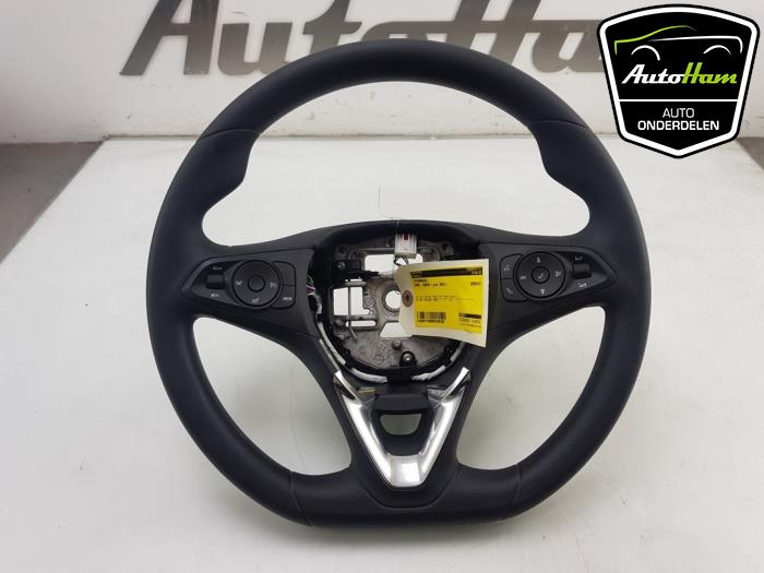 Steering wheel from a Opel Corsa F (UB/UH/UP) 1.2 12V 100 2021