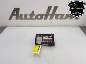 Usados Caja de fusibles Opel Zafira Tourer (P12) 1.4 Turbo 16V Ecotec Precio € 20,00 Norma de margen ofrecido por AutoHam