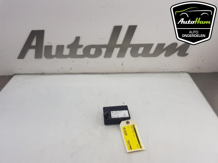 Używane Modul gateway Mercedes E Combi (S211) 2.7 E-270 CDI 20V Cena € 35,00 Procedura marży oferowane przez AutoHam