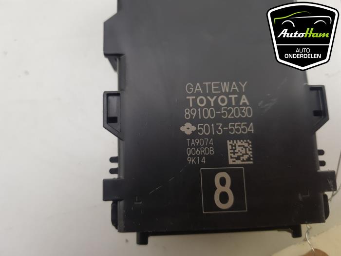 Gateway module from a Toyota Yaris III (P13) 1.5 16V Dual VVT-iE 2020