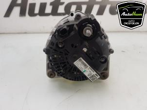 Dynamo van een Renault Captur II (RJB) 1.3 TCE 130 16V 2020