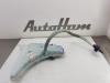 BMW 3 serie (E92) 320i 16V Corporate Lease Front windscreen washer reservoir