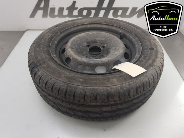 Spare wheel from a Ford Transit Courier 1.5 TDCi 75 2019