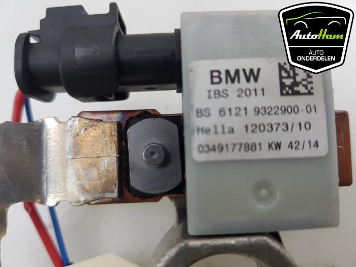 Battery sensor from a BMW 3 serie (F30) 318d 2.0 16V 2014