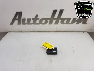 Gebrauchte Antenne BMW 3 serie (F30) 318d 2.0 16V Preis € 10,00 Margenregelung angeboten von AutoHam