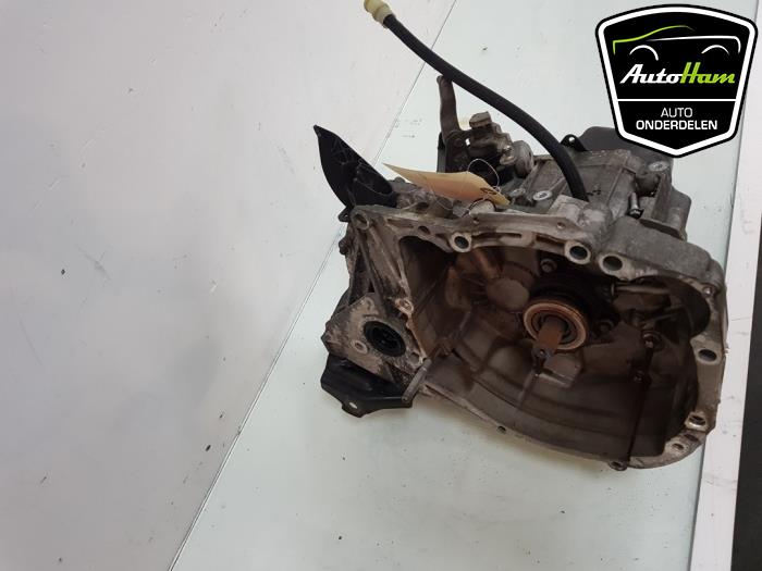 Gearbox Renault Clio IV 1.2 16V - 320103339R D4F740 JH3343