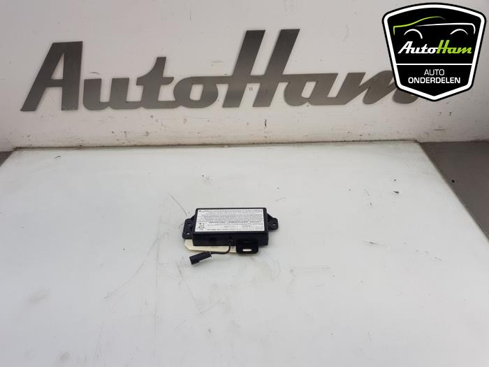 Gebrauchte Akku Opel Grandland (X) 1.2 Turbo 12V Preis € 25,00 Margenregelung angeboten von AutoHam