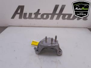 Used Engine mount Ford Transit Courier 1.5 TDCi 75 Price € 20,00 Margin scheme offered by AutoHam
