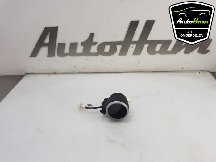 Używane Obrotomierz Opel Agila (B) 1.0 12V Cena € 30,00 Procedura marży oferowane przez AutoHam