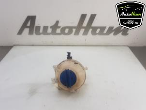Used Expansion vessel Volkswagen Polo V (6R) 1.4 TDI DPF BlueMotion technology Price € 10,00 Margin scheme offered by AutoHam