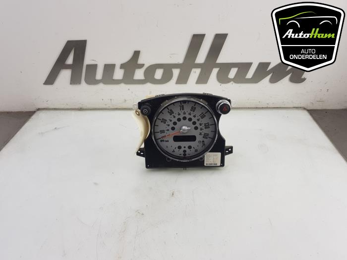 Używane Tablica rozdzielcza Austin Mini Open (R52) 1.6 16V Cooper S Cena € 50,00 Procedura marży oferowane przez AutoHam