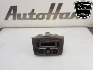 Usagé Radio/Lecteur CD Alfa Romeo MiTo (955) 1.4 16V Prix € 75,00 Règlement à la marge proposé par AutoHam