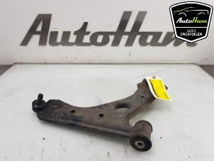 Used Front wishbone, right Alfa Romeo MiTo (955) 1.4 16V Price € 20,00 Margin scheme offered by AutoHam