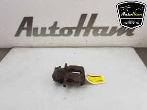 Used Rear brake calliper, left Audi A4 (B8) 2.0 eTDI 16V Price € 75,00 Margin scheme offered by AutoHam