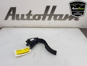 Used Accelerator pedal Renault Clio IV Estate/Grandtour (7R) 0.9 Energy TCE 90 12V Price € 15,00 Margin scheme offered by AutoHam