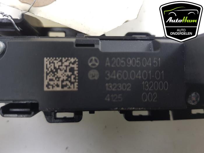 Schalter van een Mercedes-Benz V (447.8) 2.1 220 CDI, 220 d 16V 2014