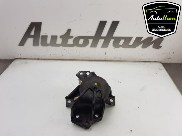 Used Engine mount Kia Sportage (QL) 1.6 GDI 16V 4x2 Price € 40,00 Margin scheme offered by AutoHam