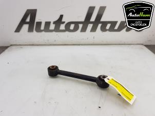 Used Rear torque rod, right Kia Sportage (QL) 1.6 GDI 16V 4x2 Price € 40,00 Margin scheme offered by AutoHam