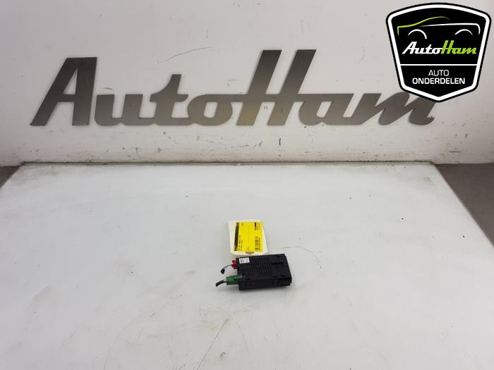 AUX / USB-Anschluss Volkswagen Polo VI 1.0 MPI 12V - 2G6035736 VW-AG