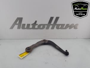 Used Front wishbone, right Peugeot 206+ (2L/M) 1.4 XS Price € 50,00 Margin scheme offered by AutoHam