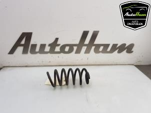 Used Rear coil spring Renault Clio IV Estate/Grandtour (7R) 0.9 Energy TCE 90 12V Price € 20,00 Margin scheme offered by AutoHam