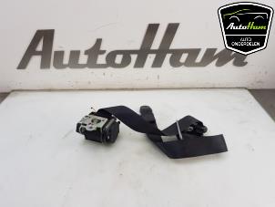 Used Front seatbelt, right Peugeot 407 (6D) 1.8 16V Price € 75,00 Margin scheme offered by AutoHam