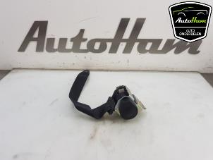 Used Rear seatbelt, right Peugeot 407 (6D) 1.8 16V Price € 30,00 Margin scheme offered by AutoHam