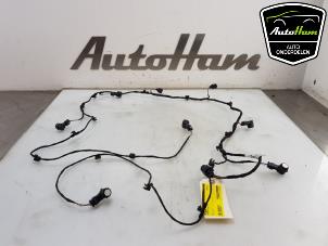 Usagé Kit capteur PDC Volkswagen Arteon (3HAB) 1.5 TSI 16V Prix € 125,00 Règlement à la marge proposé par AutoHam
