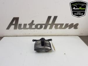 Usagé Etrier de frein (pince) avant droit Volkswagen Arteon (3HAB) 1.5 TSI 16V Prix € 50,00 Règlement à la marge proposé par AutoHam