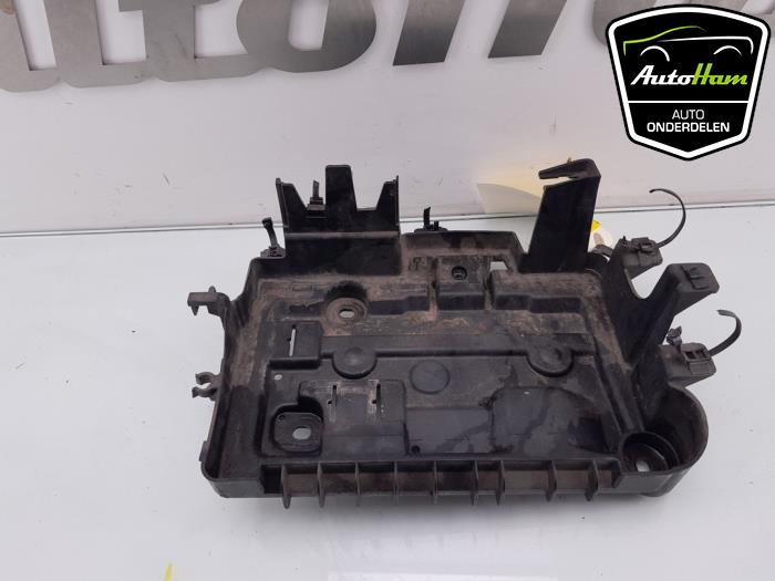 Battery box Opel Corsa D 1.3 CDTi 16V ecoFLEX - 13296473