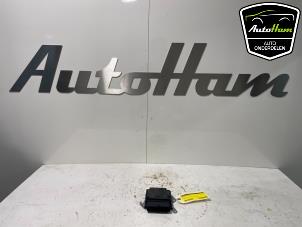 Używane Modul poduszki powietrznej Audi A3 Sportback (8YA) 1.0 30 TFSI 12V Mild hybrid Cena € 125,00 Procedura marży oferowane przez AutoHam