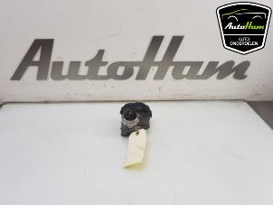 Used Throttle body Citroen SpaceTourer 1.6 Blue HDi 115 Price € 35,00 Margin scheme offered by AutoHam