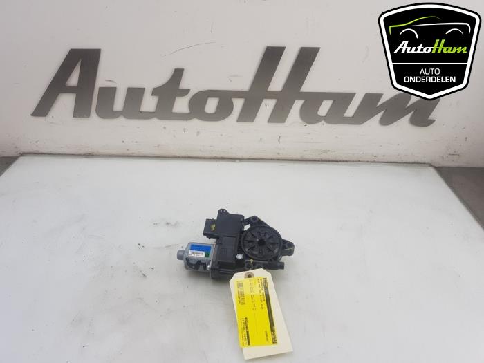 Usados Motor de ventanilla de puerta Kia Proceed (CD) 1.4 T-GDI 16V Precio € 50,00 Norma de margen ofrecido por AutoHam