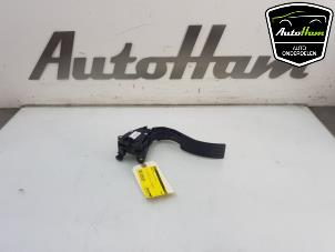 Used Accelerator pedal Renault Clio IV (5R) 1.5 Energy dCi 90 FAP Price € 15,00 Margin scheme offered by AutoHam