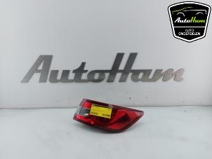 Used Taillight, right Renault Clio IV (5R) 0.9 Energy TCE 90 12V Price € 20,00 Margin scheme offered by AutoHam